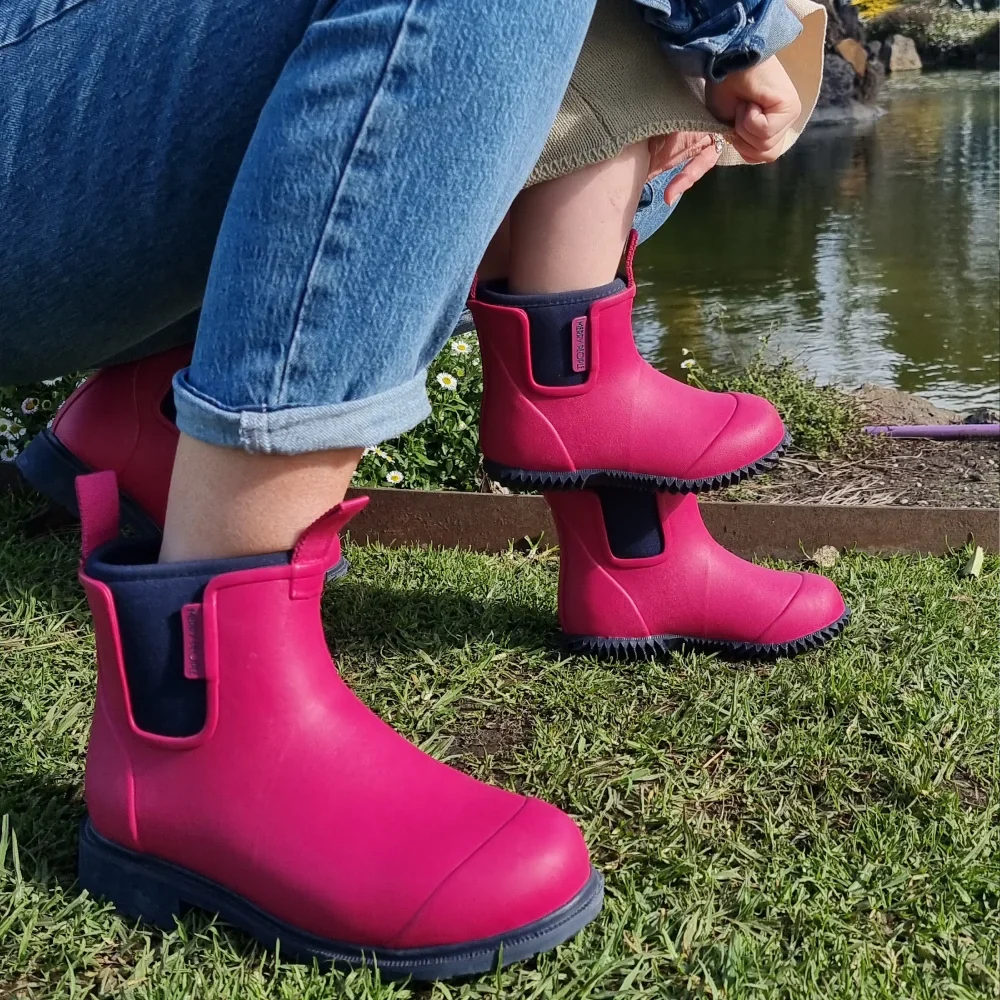 Bobbi Kids Wellington Boot // Magenta & Navy [Retired] - Image 4